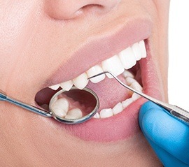 Patient receiving periodontal treatment